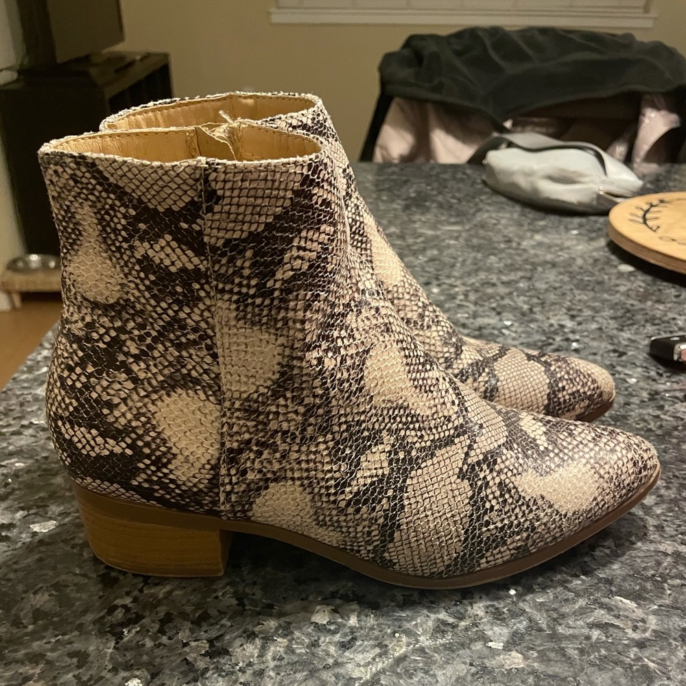 Snakeskin Ankle Booties!